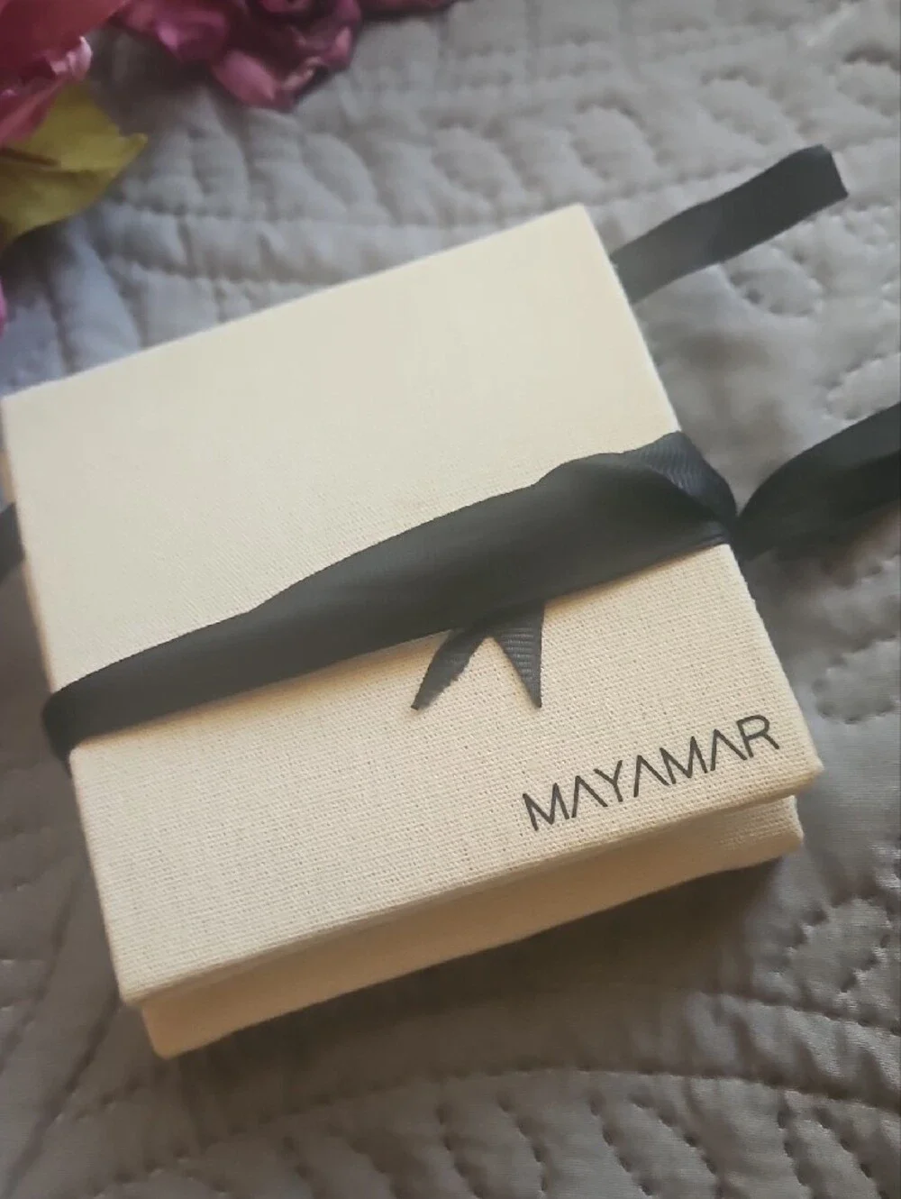 GIFT with $100 Purchse Invictia Mayamar Gold Tone Chunky Curb Chain Bracelet NEW